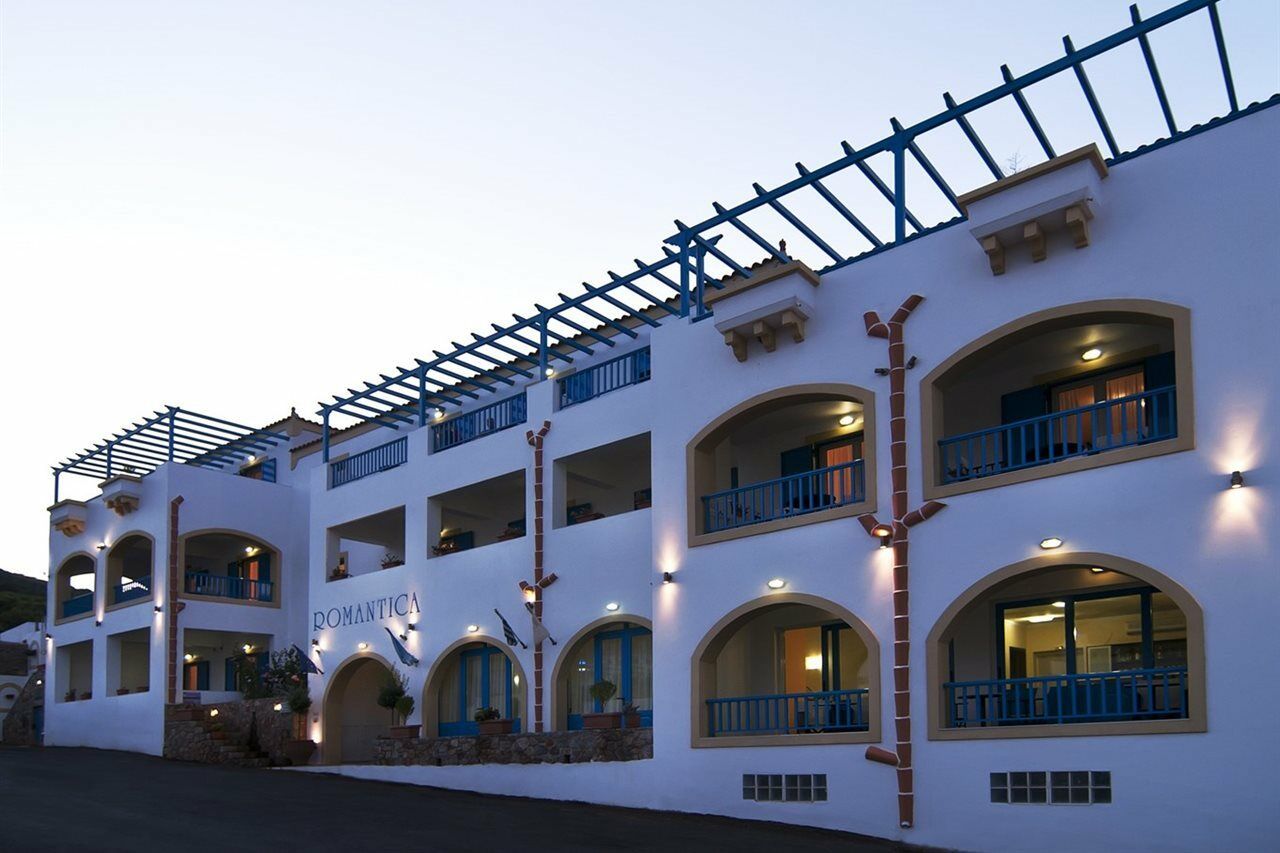 Romantica Hotel Agia Pelagia  Екстериор снимка